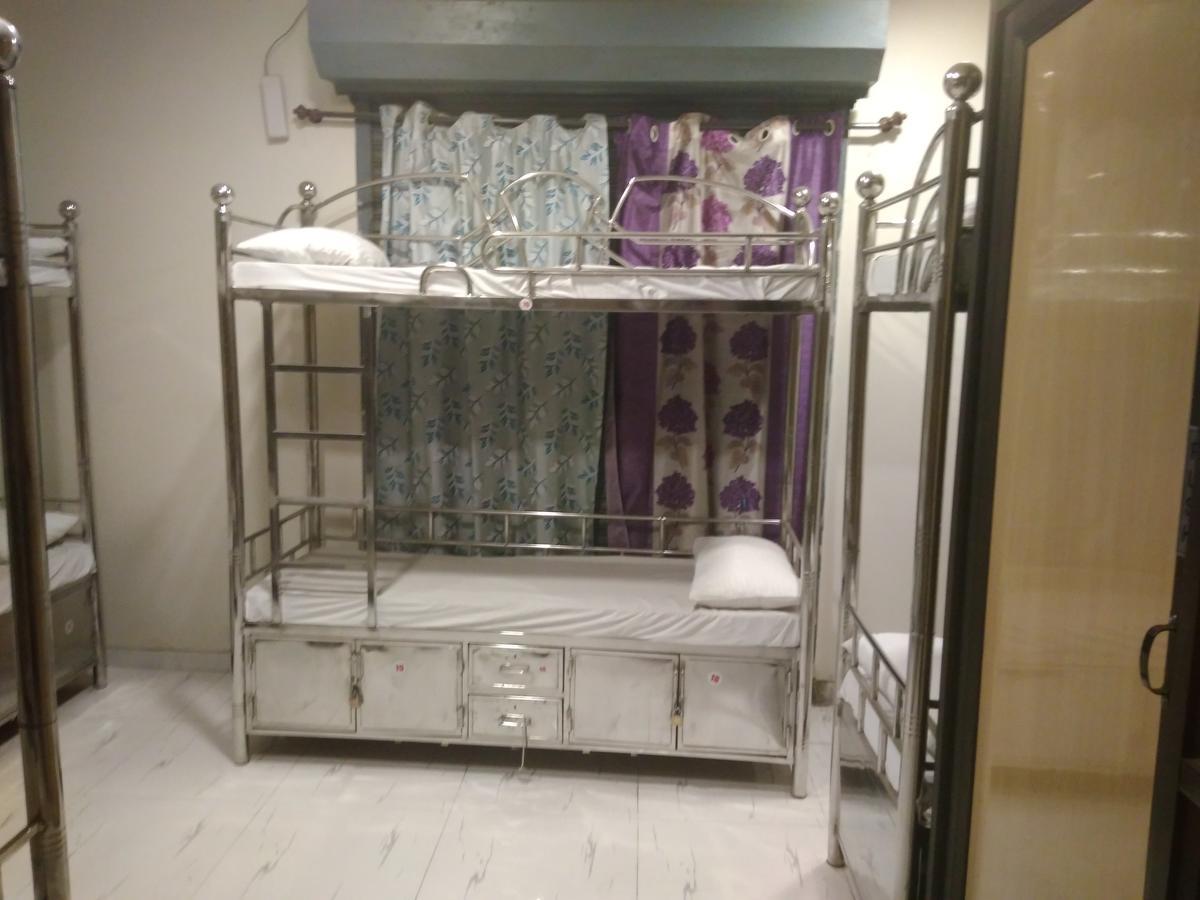Super Capital O Hotel Konar Inn Turambhe Dış mekan fotoğraf